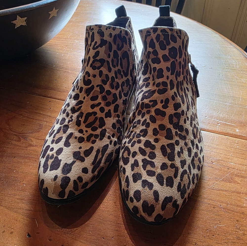 Dr. Scholl's Leopard Print Fabric Ankle Boots
